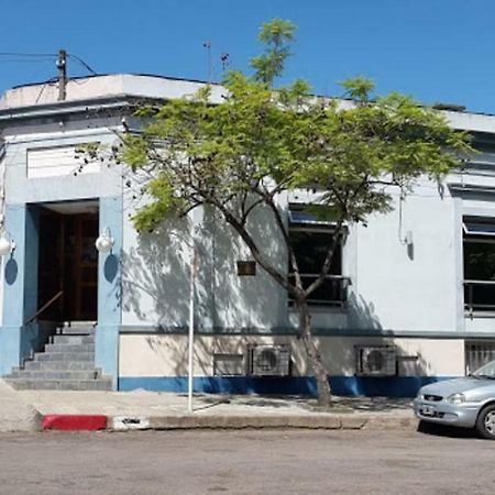 Hotel 25 De Mayo Фрей Бентос Екстериор снимка
